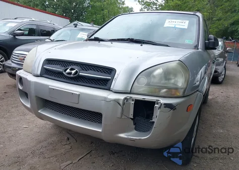 2006 Hyundai Tucson Gl from USA, damaged, VIN KM8JM12B56U289810